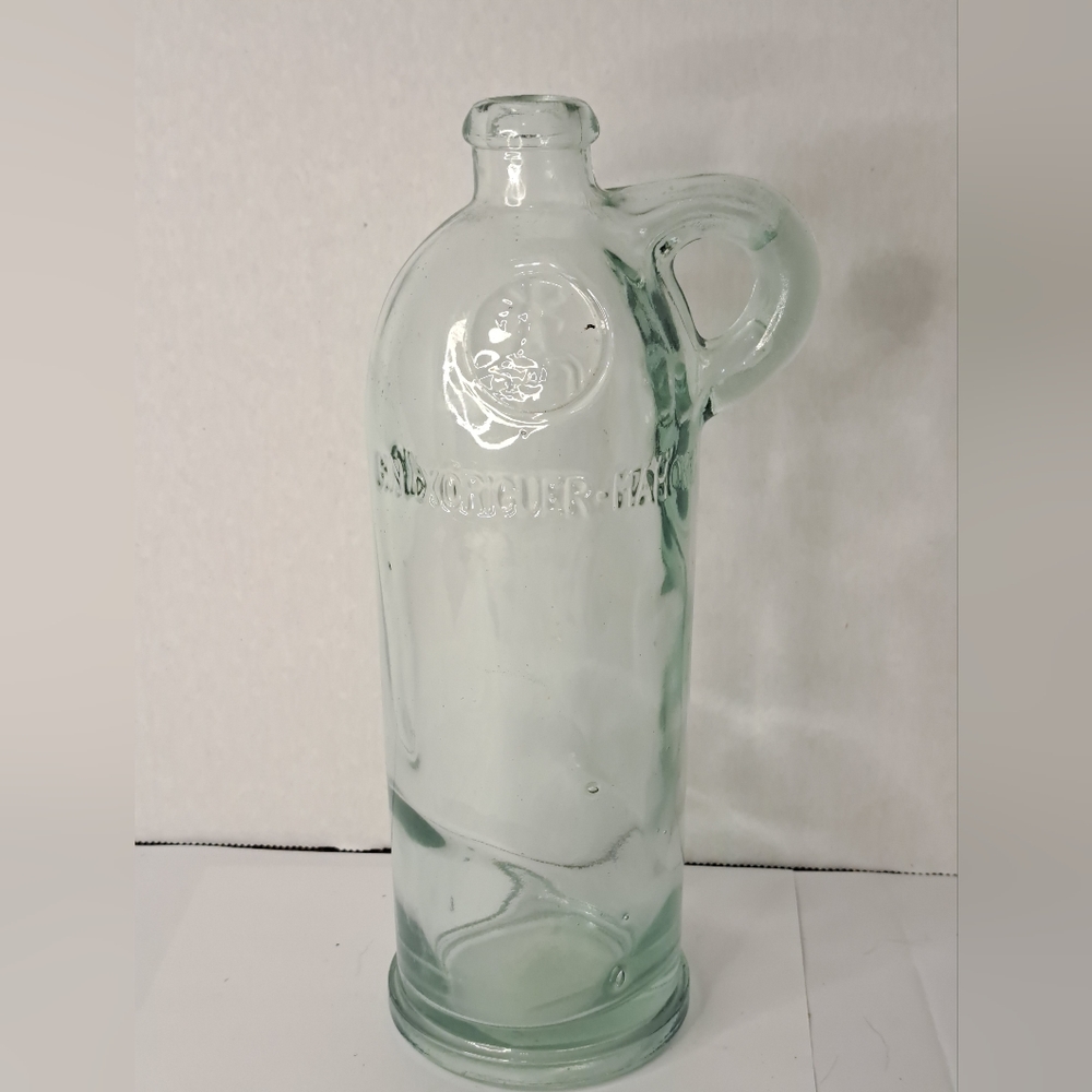 Vintage Gin Xoriguer-Mahon Green Glass Bottle.